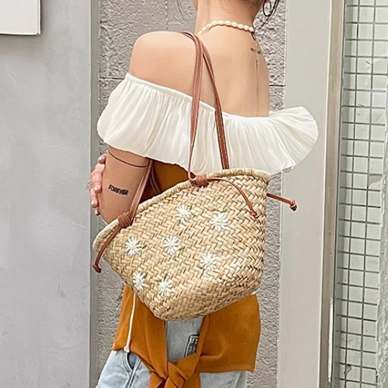 Bolsos de mano informales teji - Embroidery Bali reseña y precio