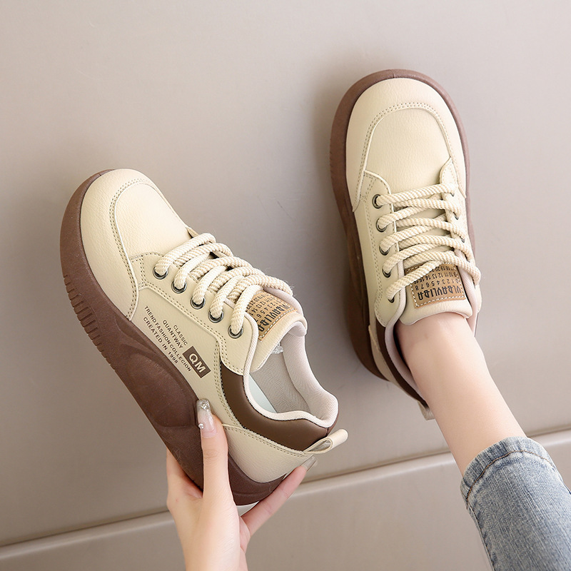 Zapatillas Blancas para Niñas, - Embroidery White reseña y precio